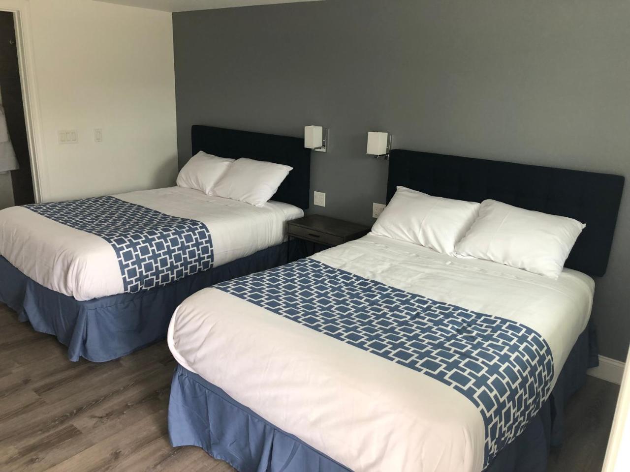 The Coast Motel Westerly Bagian luar foto